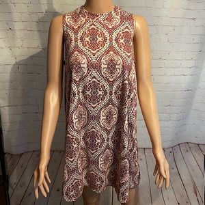 Want and Need pattern soft sleeveless dress size medium red white paisley